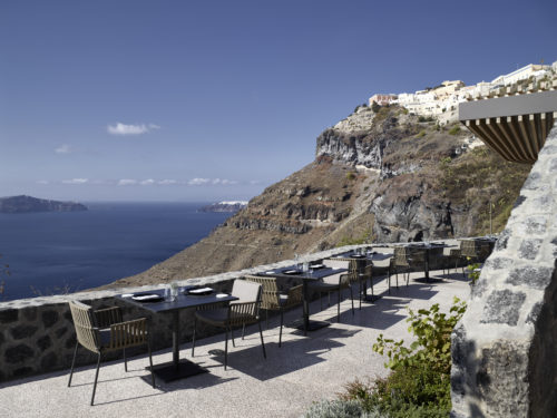 The only French fine dining restaurant on Santorini with a blend of French, Greek, Mediterranean and Spanish gastronomic schools, created by famous chef Jerome Coustillas