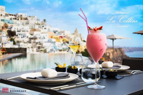 The restaurant’s top chef blends the art of living beautifully with dining beautifully while combining the most exceptional recipes with the finest ingredients from the volcanic lands of the Cyclades to ensure a dining experience beyond expectations.