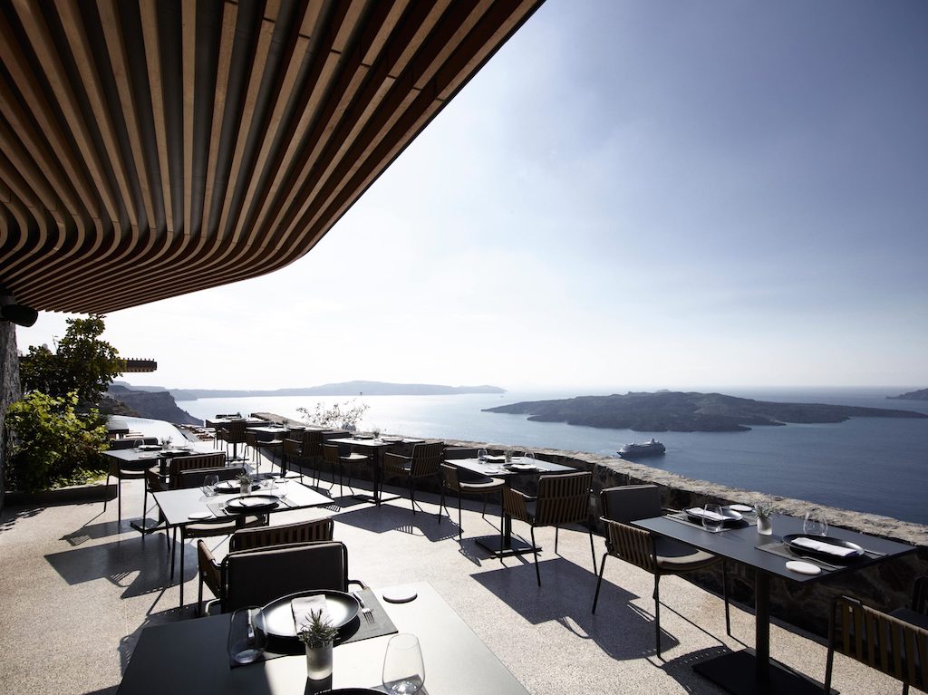 luxury hotels in greece with jacuzzi